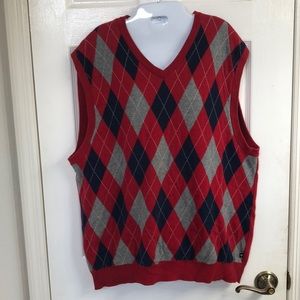 Chaps Argyle Men’s V-neck Sweater